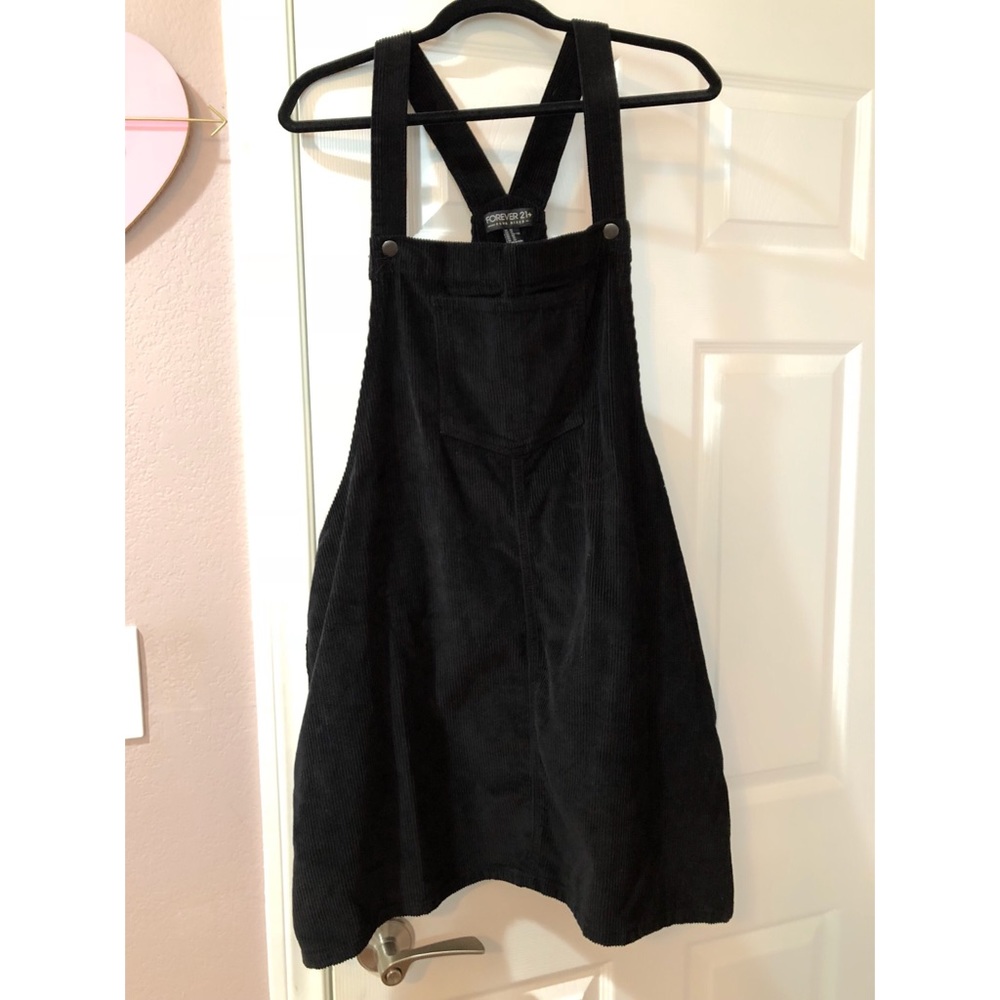 FOREVER 21 PLUS BLACK CORDUROY OVERALL DRESS